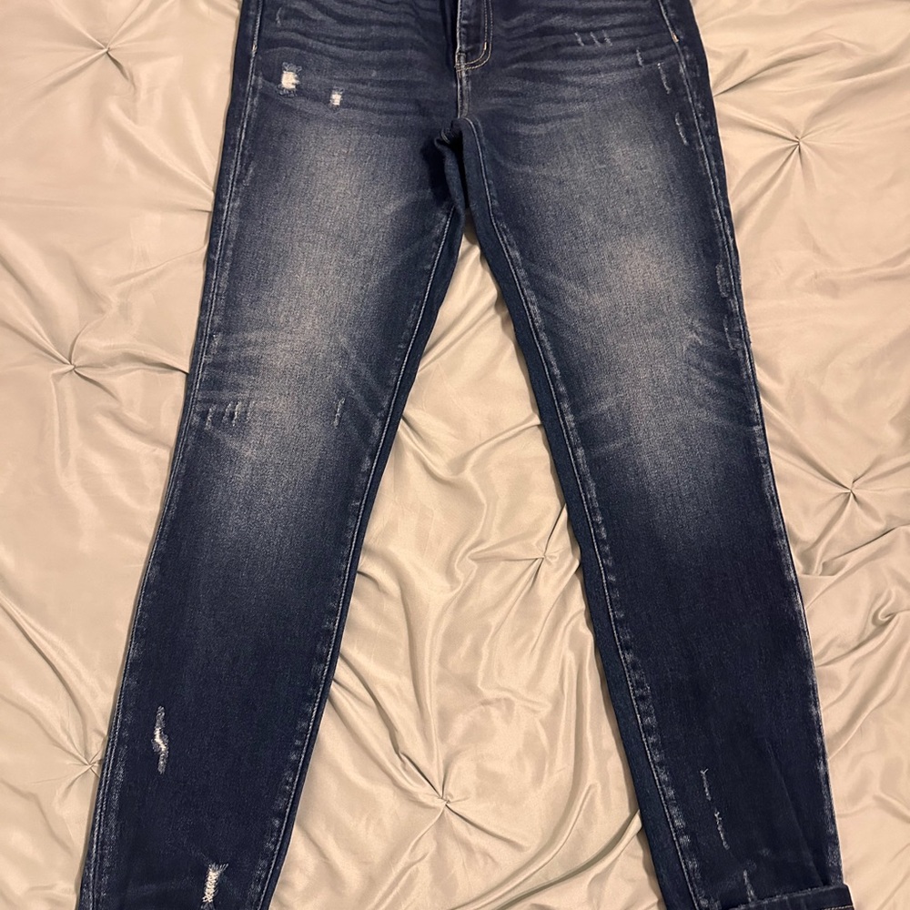 Stylish Distressed Blue Skinny Jeans
